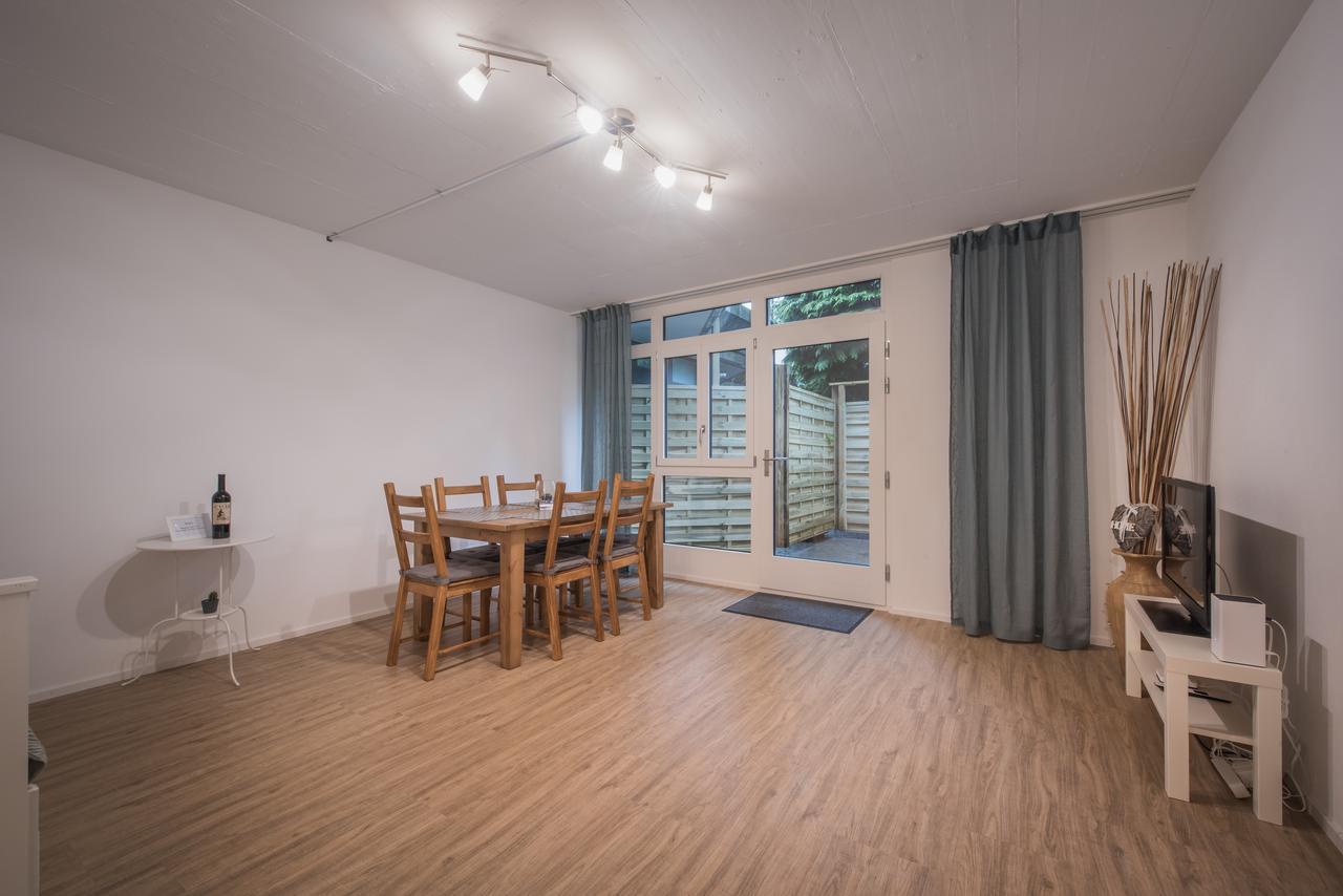 City Center Apartment - אינטרלאקן מראה חיצוני תמונה