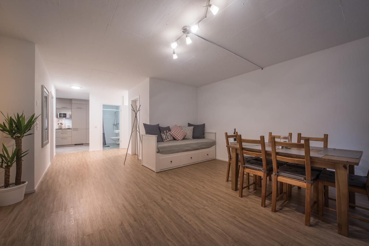City Center Apartment - אינטרלאקן מראה חיצוני תמונה
