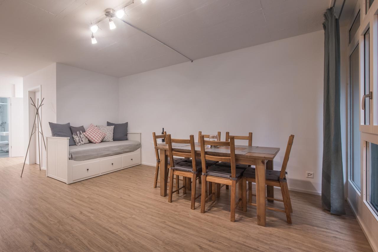 City Center Apartment - אינטרלאקן מראה חיצוני תמונה